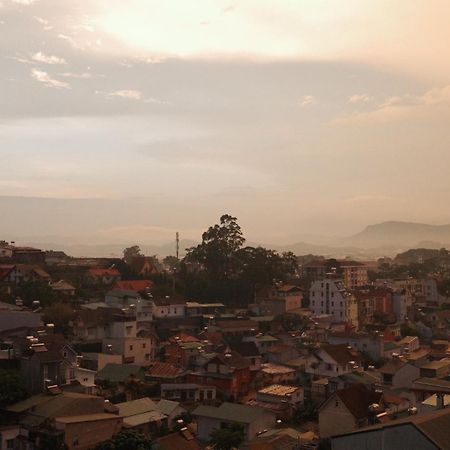 Cherry Suites Dalat Экстерьер фото